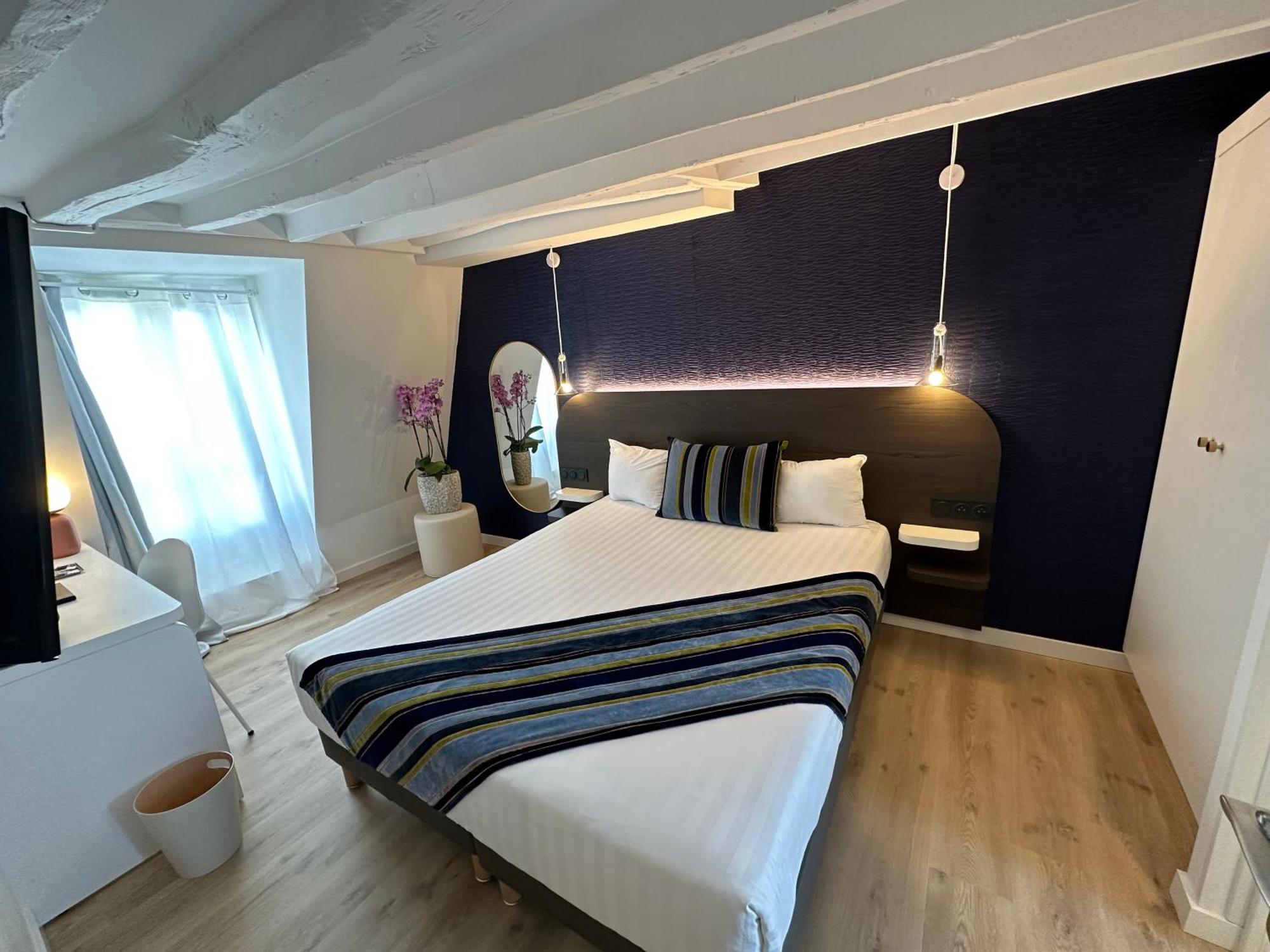 Hotel Opera Deauville Paris Exterior photo
