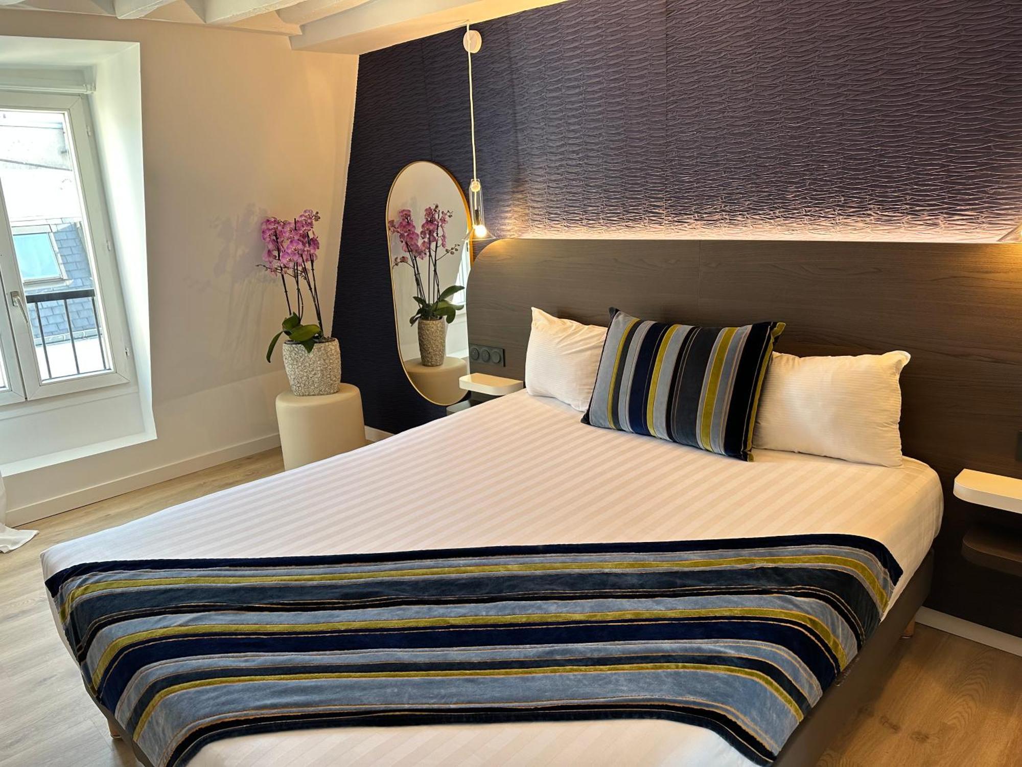 Hotel Opera Deauville Paris Exterior photo